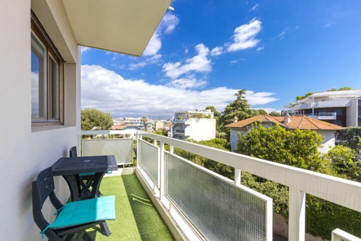 Studio Cap Antibes Juan-les-Pins Exterior foto